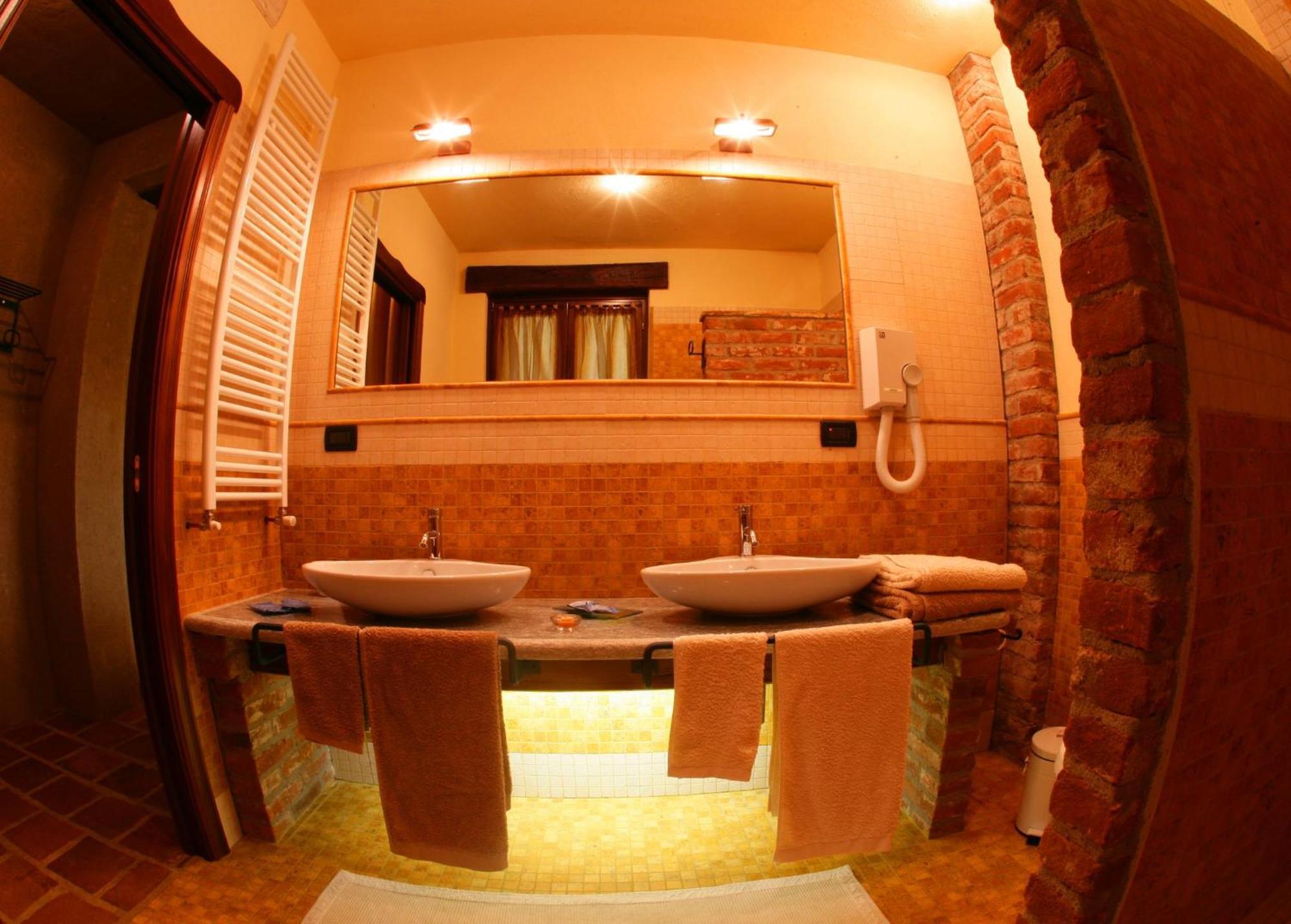 Le Soleil Villa Vigone Room photo