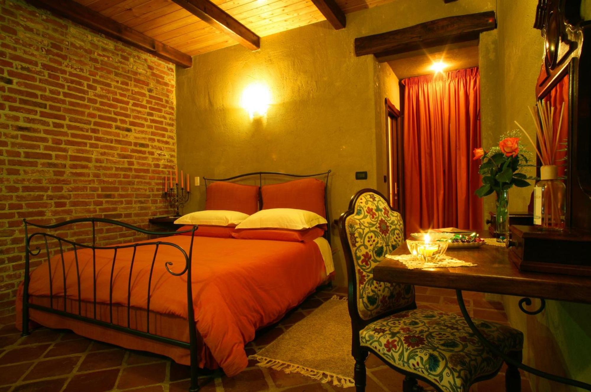 Le Soleil Villa Vigone Room photo