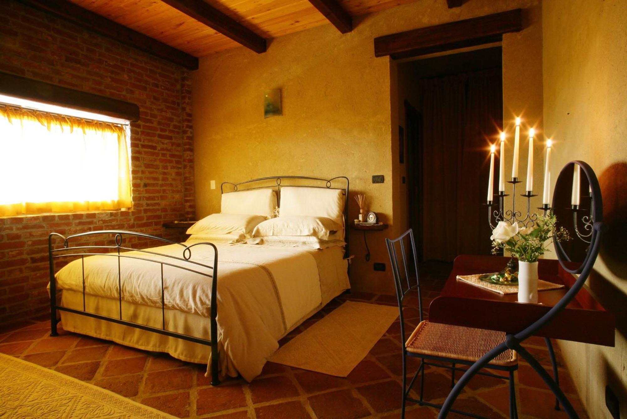 Le Soleil Villa Vigone Room photo